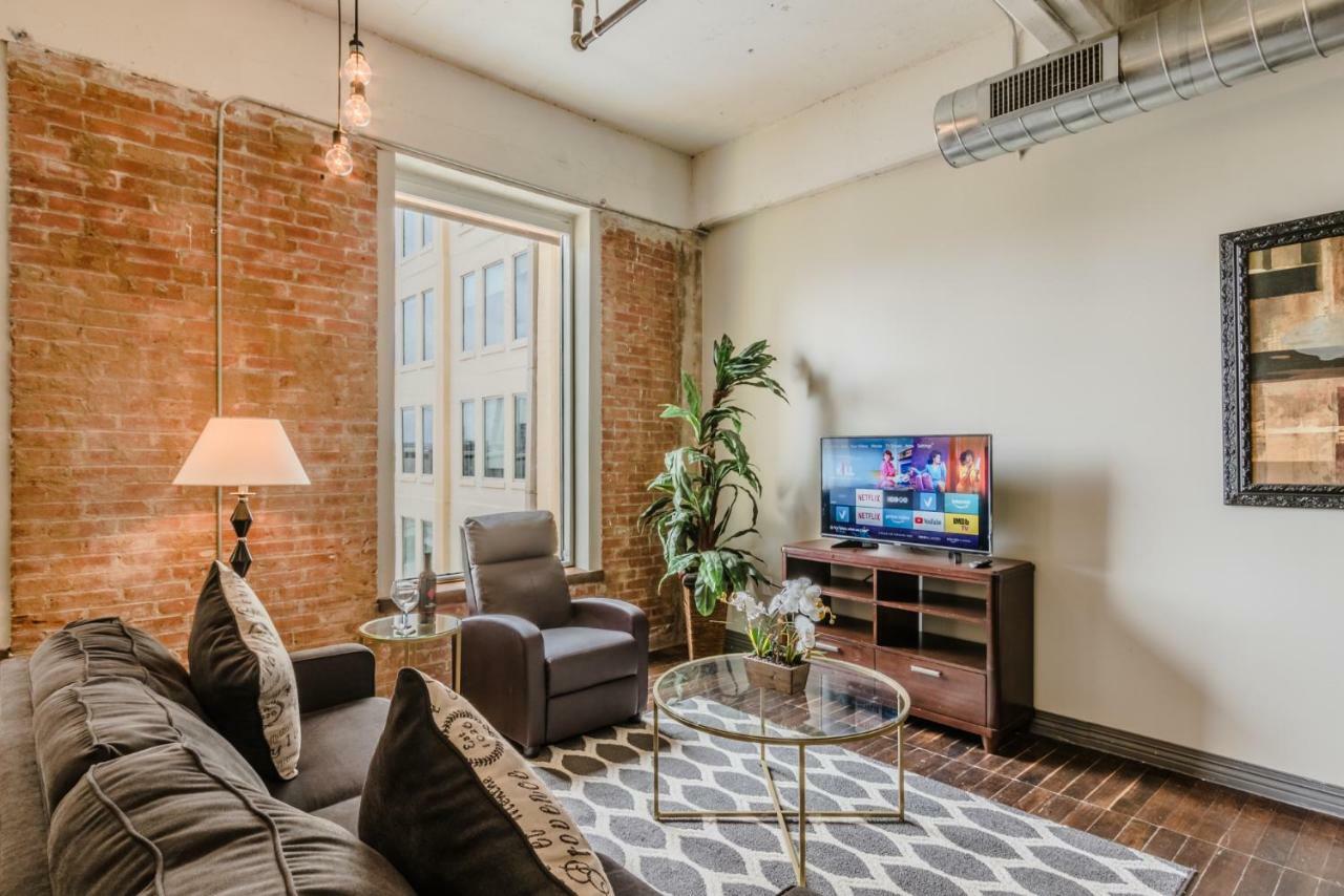 Regal Stays Corporate Apartments - Downtown Dallas Exterior foto